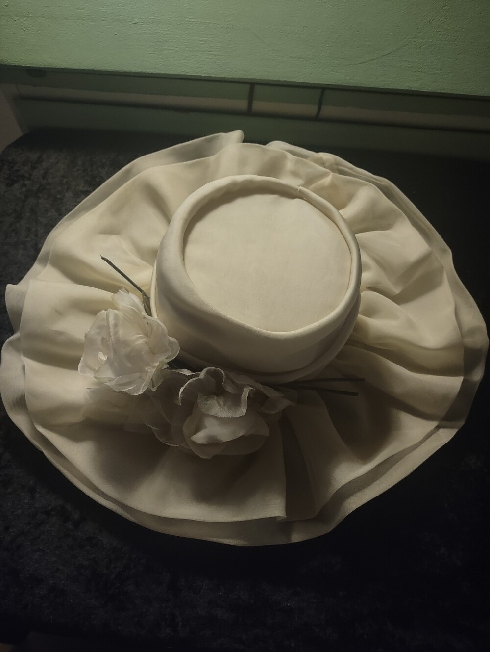 Chiffon Women’s Wide-Brim Cream Floral Dress Hat